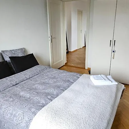 Bedrooms Floor With Beautiful View Homestay *