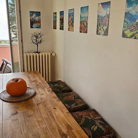 Homestay Bedrooms Floor With Beautiful View Lausanne